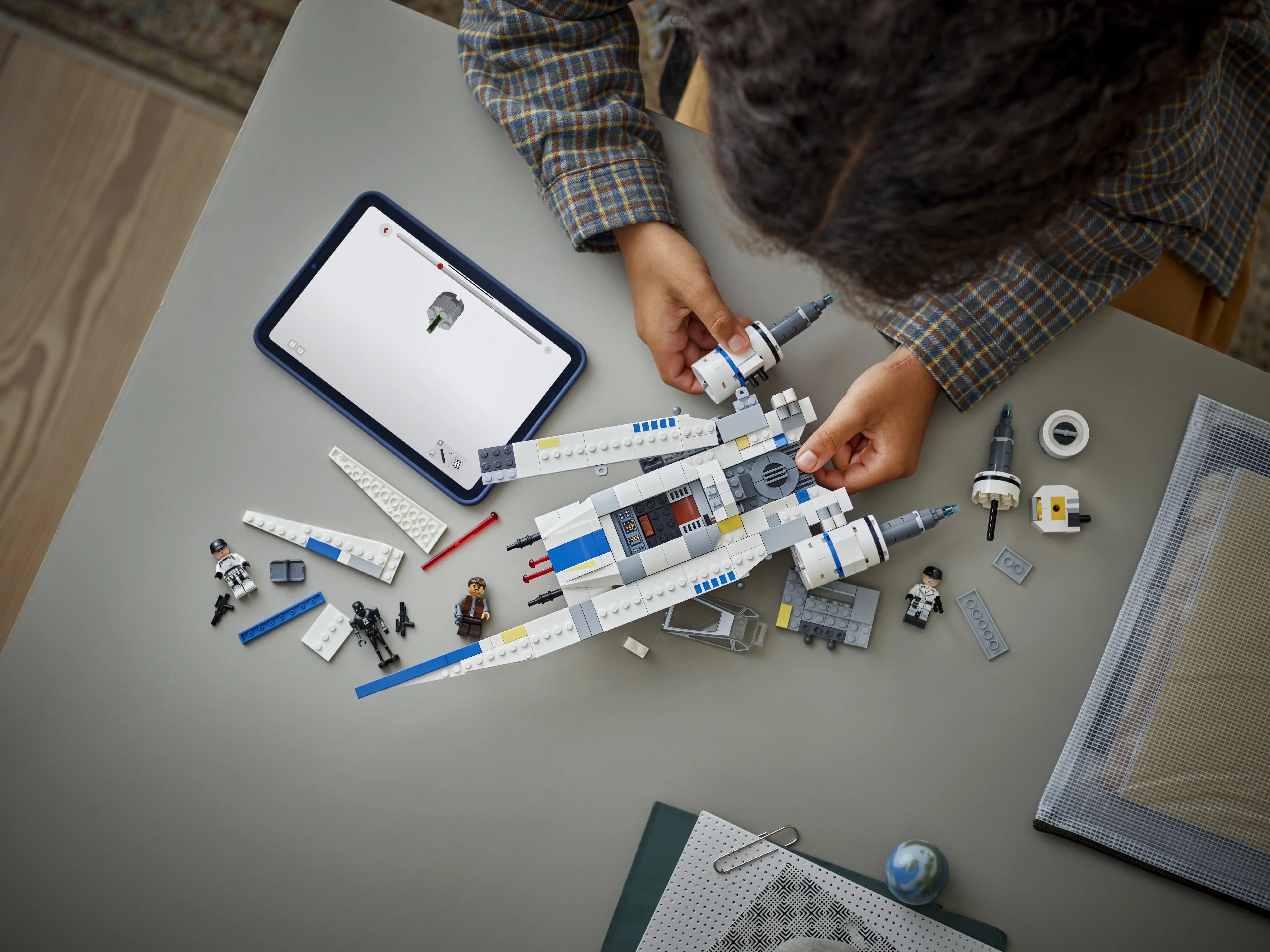 Zdjecie zestawu LEGO 75399 Star Wars Myśliwiec U-Wing Rebelii 1
