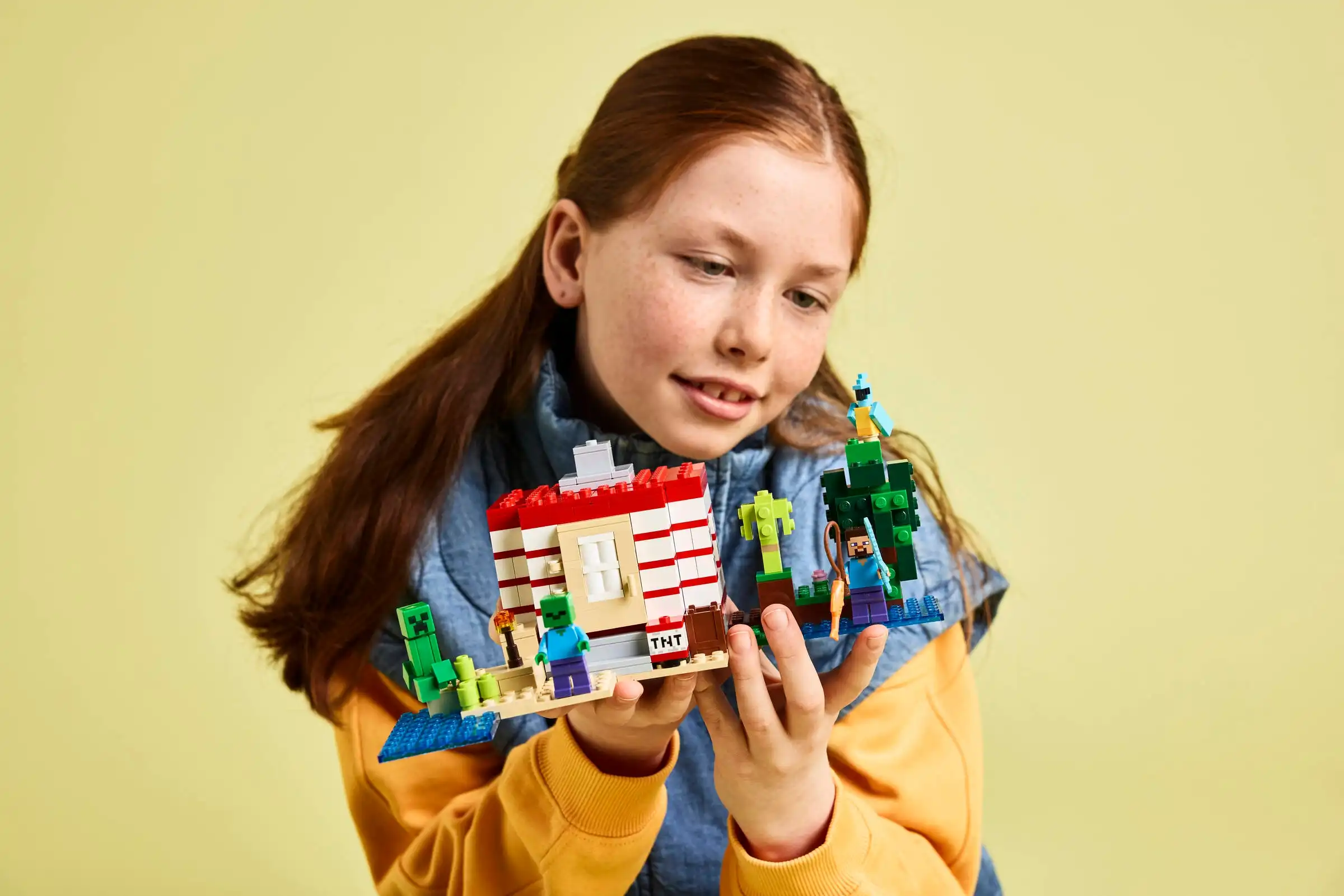 Zdjecie zestawu LEGO 21275 Minecraft Dom TNT w dżungli 1