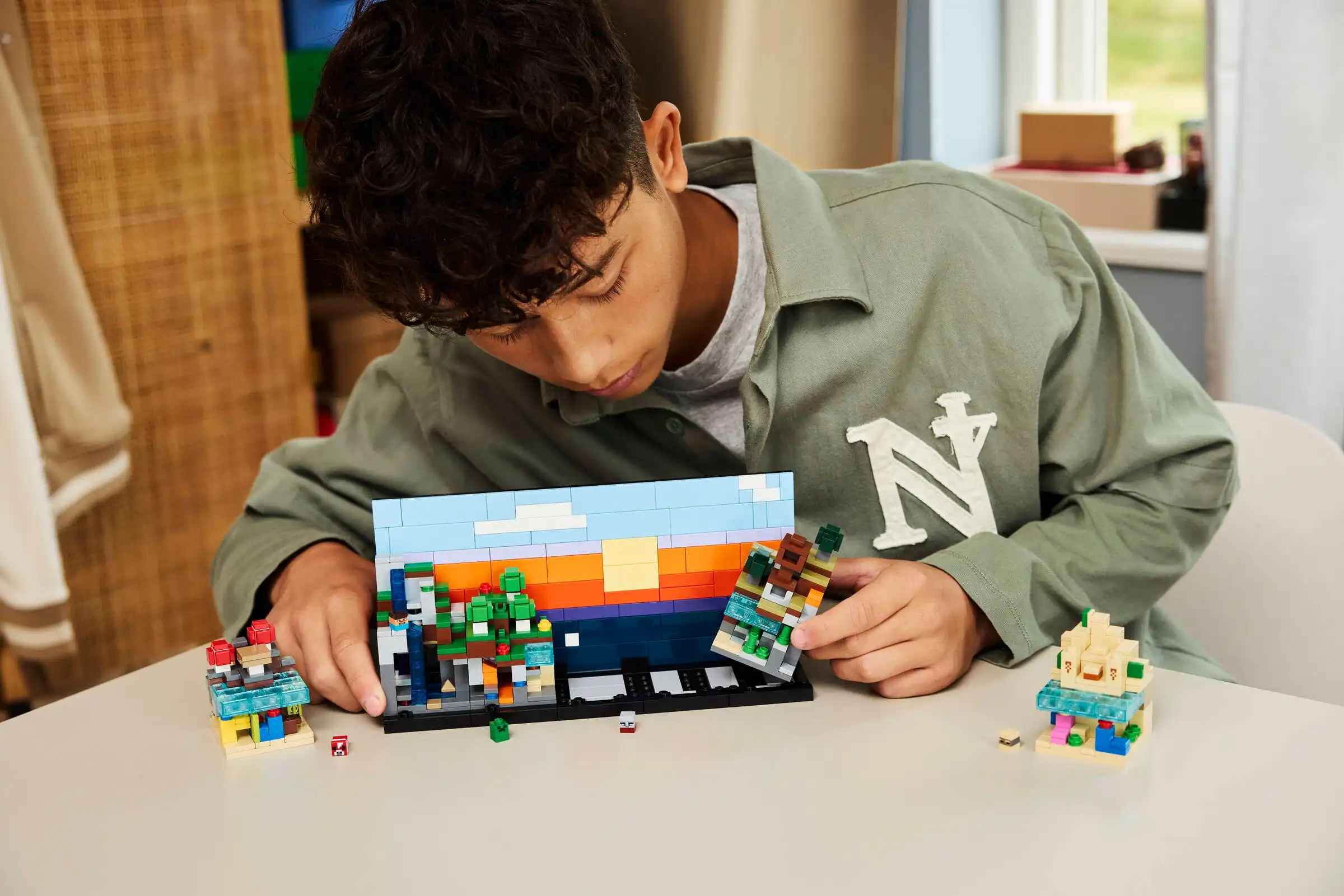 Zdjecie zestawu LEGO 21589 Minecraft Minibiomy 1