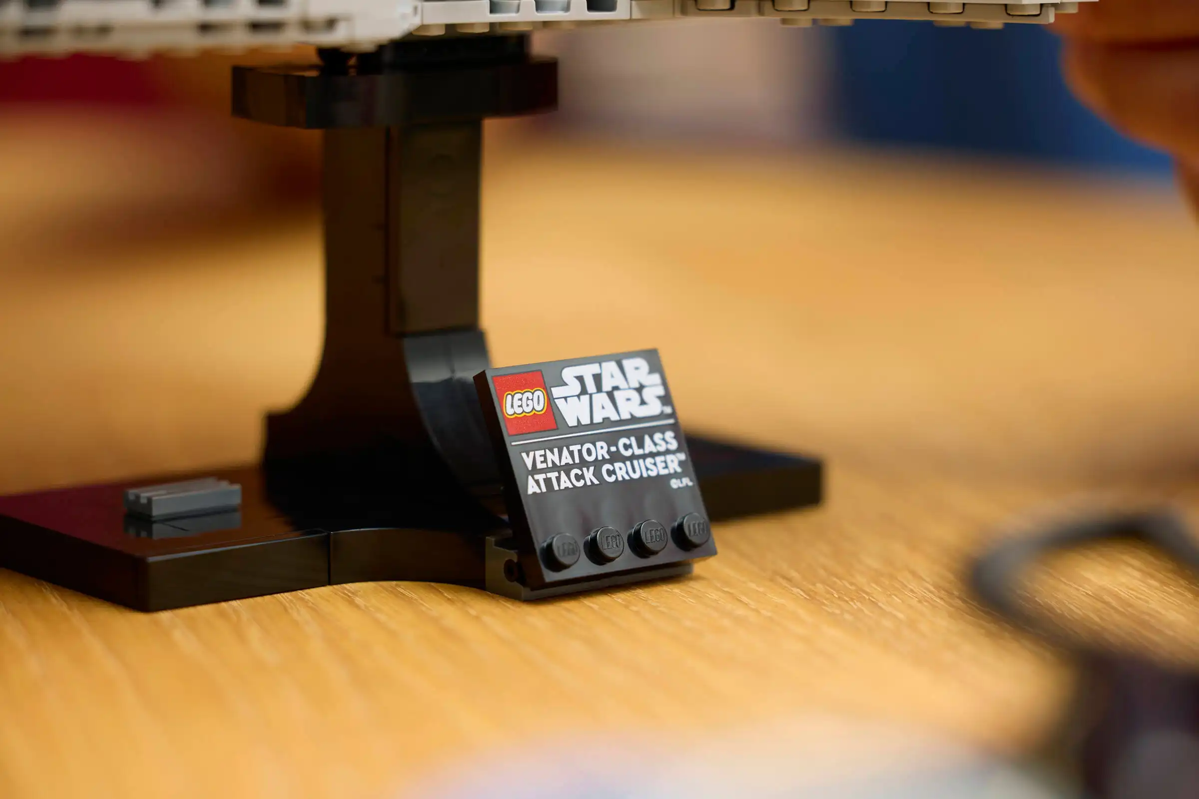 Zdjecie zestawu LEGO 75441 Star Wars Krążownik szturmowy typu Venator 1