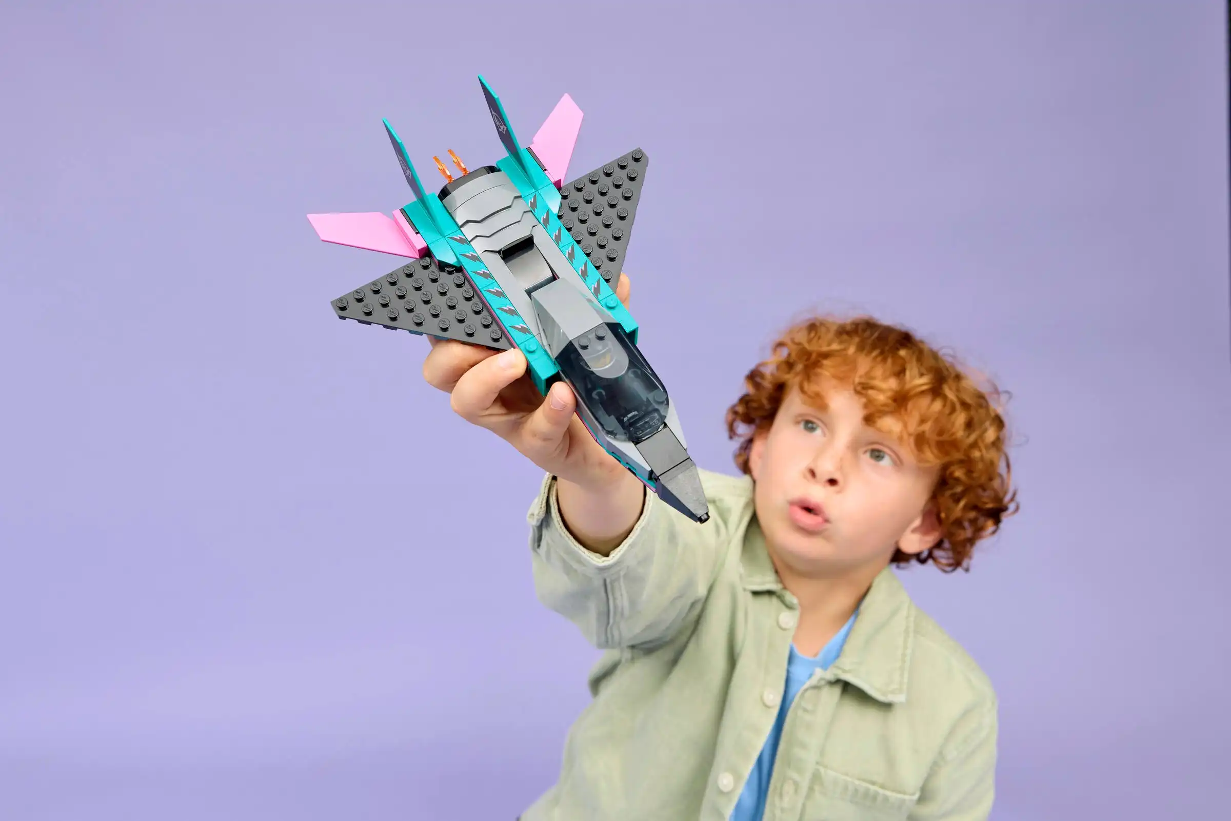 Zdjecie zestawu LEGO 60489 City Odrzutowiec kontra samochód 1
