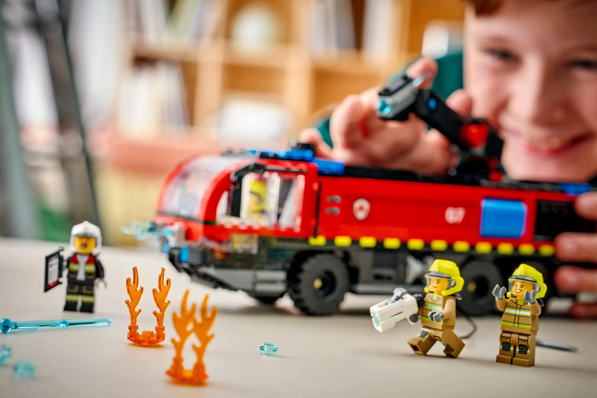 Zdjecie zestawu LEGO 60499 City Lotniskowy wóz strażacki 1
