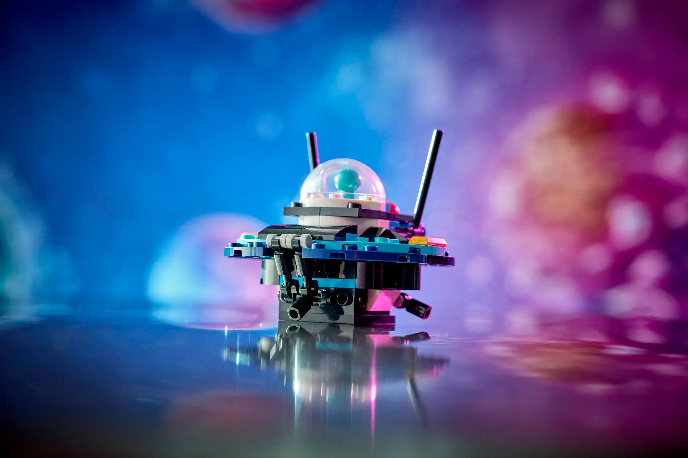 Zdjecie zestawu LEGO 31378 Creator 3 w 1 Teleskop do odkrywania kosmosu 1