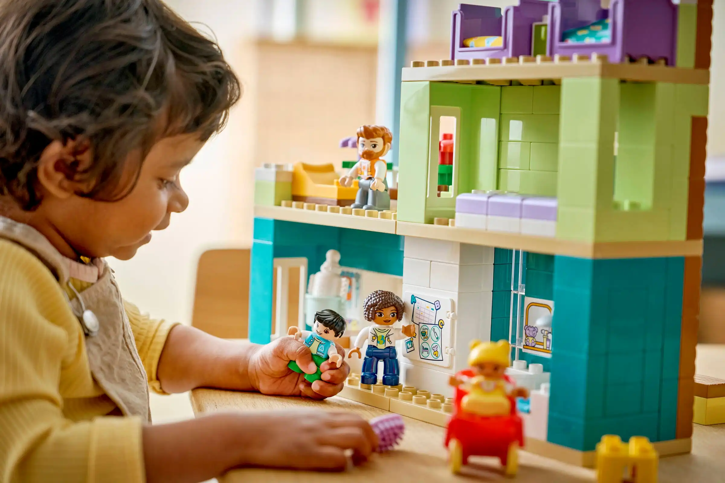 Zdjecie zestawu LEGO 10470 DUPLO Nowoczesny dom rodzinny 3 w 1 z figurkami 1