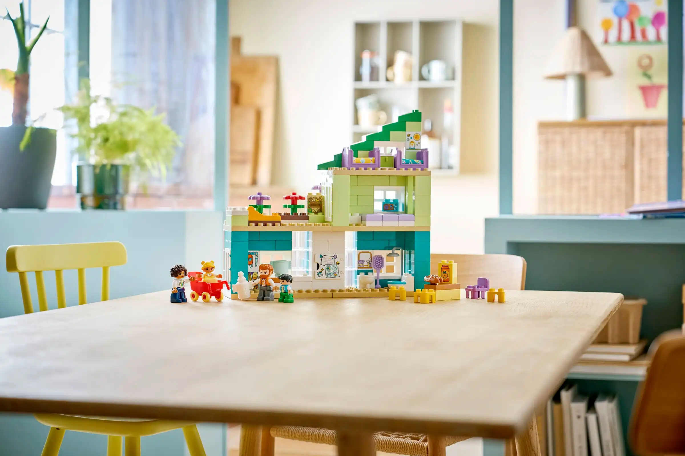Zdjecie zestawu LEGO 10470 DUPLO Nowoczesny dom rodzinny 3 w 1 z figurkami 3