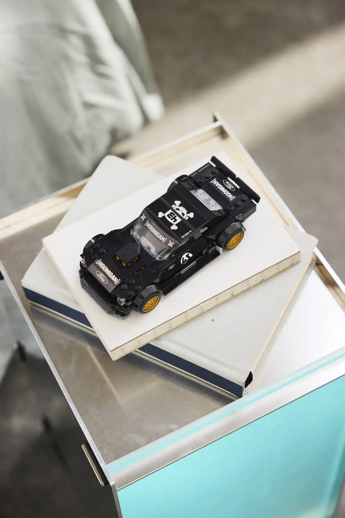 Zdjecie zestawu LEGO 77262 Speed Champions 65 Ford Mustang Hoonicorn V1 Kena Blocka 1