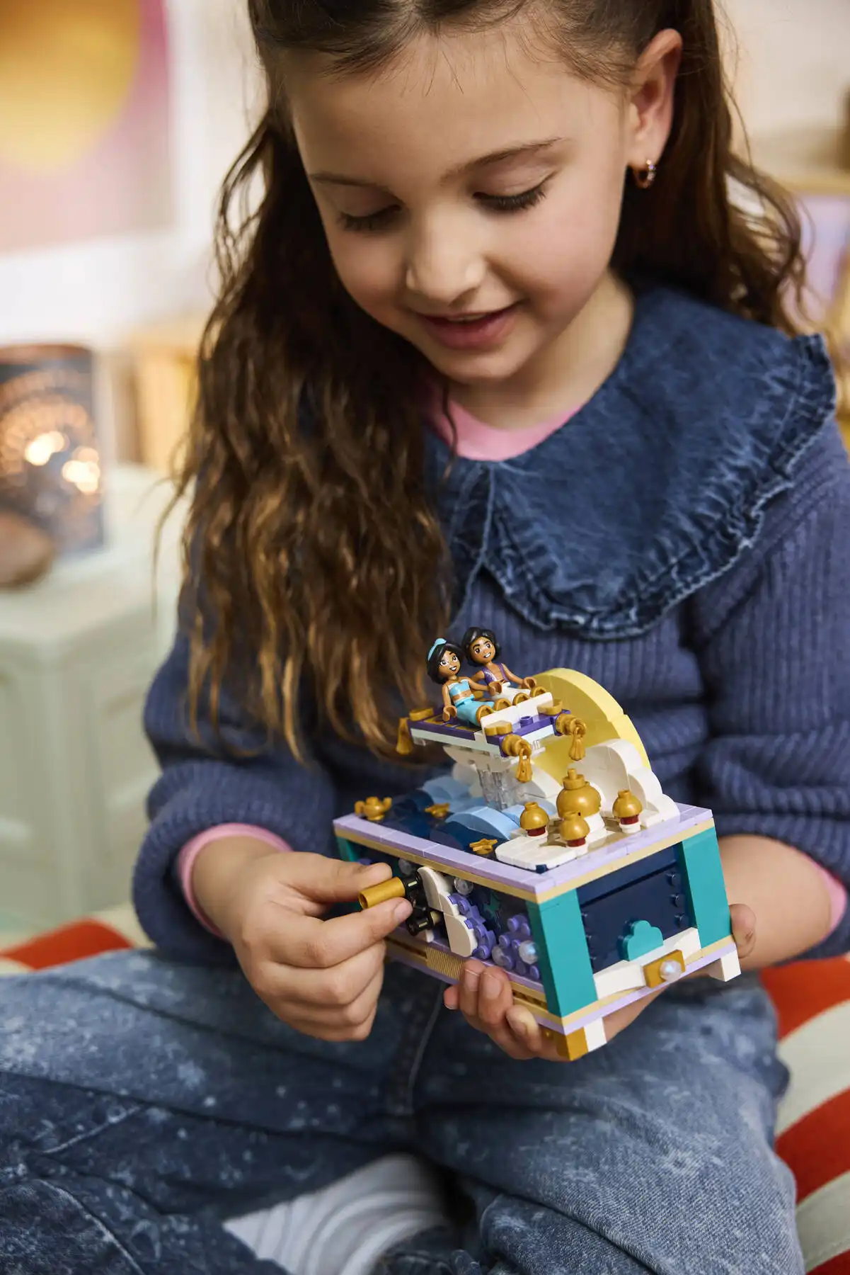 Zdjecie zestawu LEGO 43295 Disney Szkatułka na biżuterię Dżasminy 1