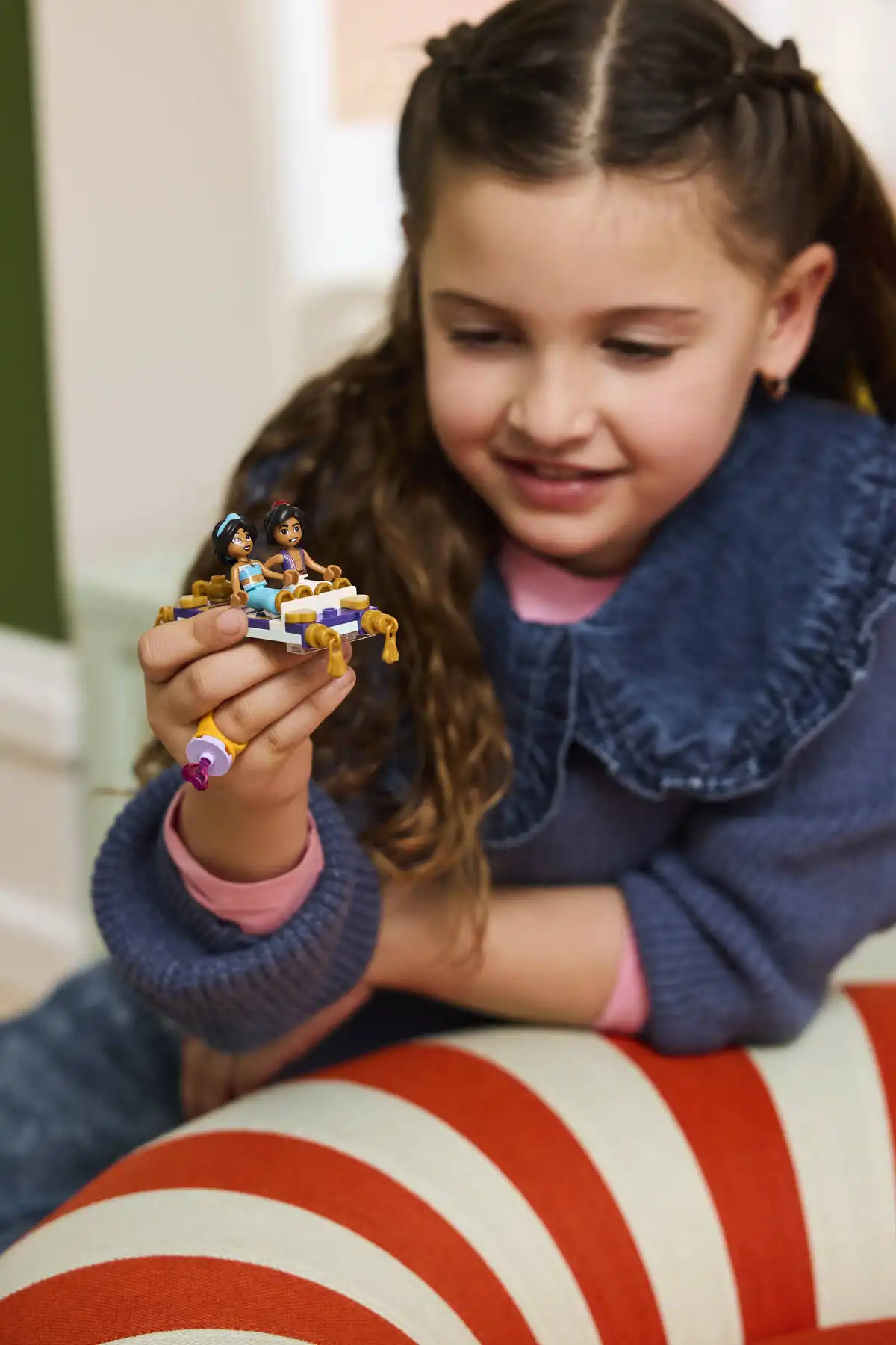 Zdjecie zestawu LEGO 43295 Disney Szkatułka na biżuterię Dżasminy 2