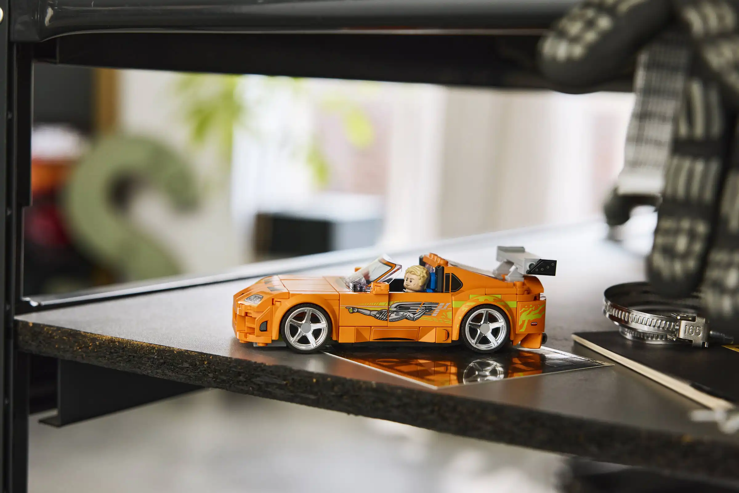 Zdjecie zestawu LEGO 77260 Speed Champions Szybcy i wściekli Toyota Supra MK4 2