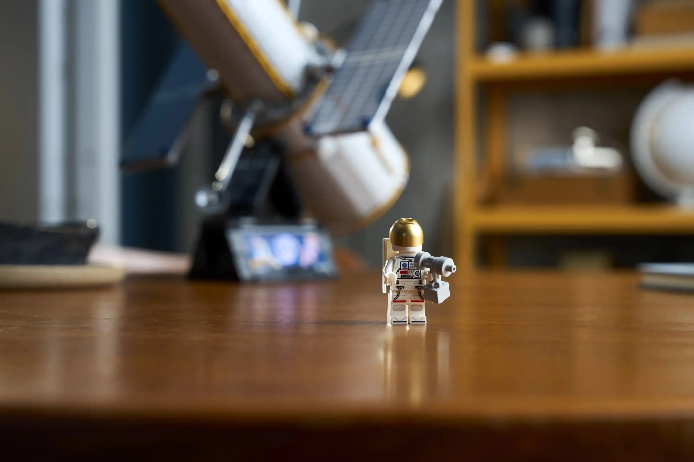 Zdjecie zestawu LEGO 11382 Icons Kosmiczny Teleskop Hubble’a 3