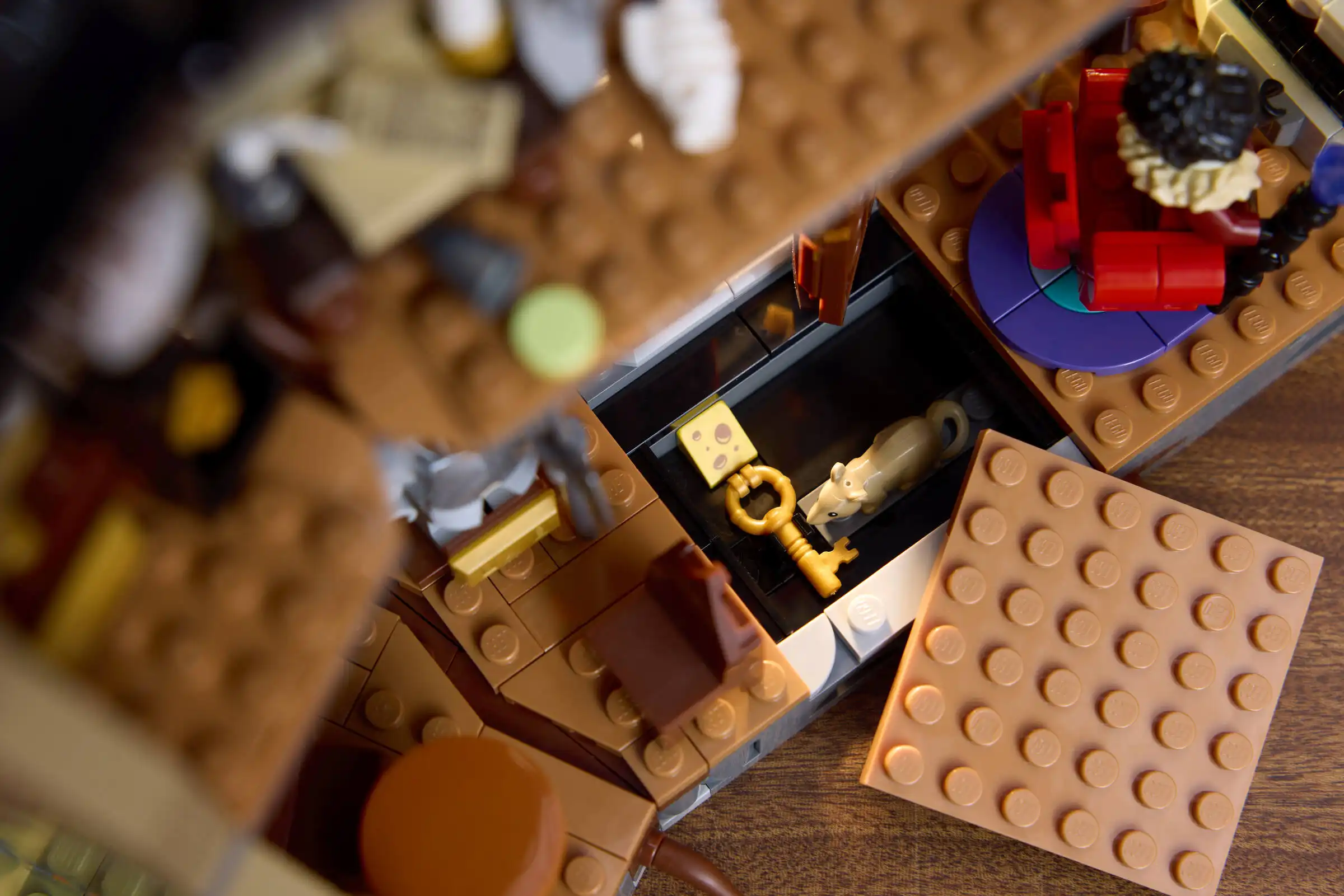 Zdjecie zestawu LEGO 11383 Icons Rezydencja burmistrzyni 4