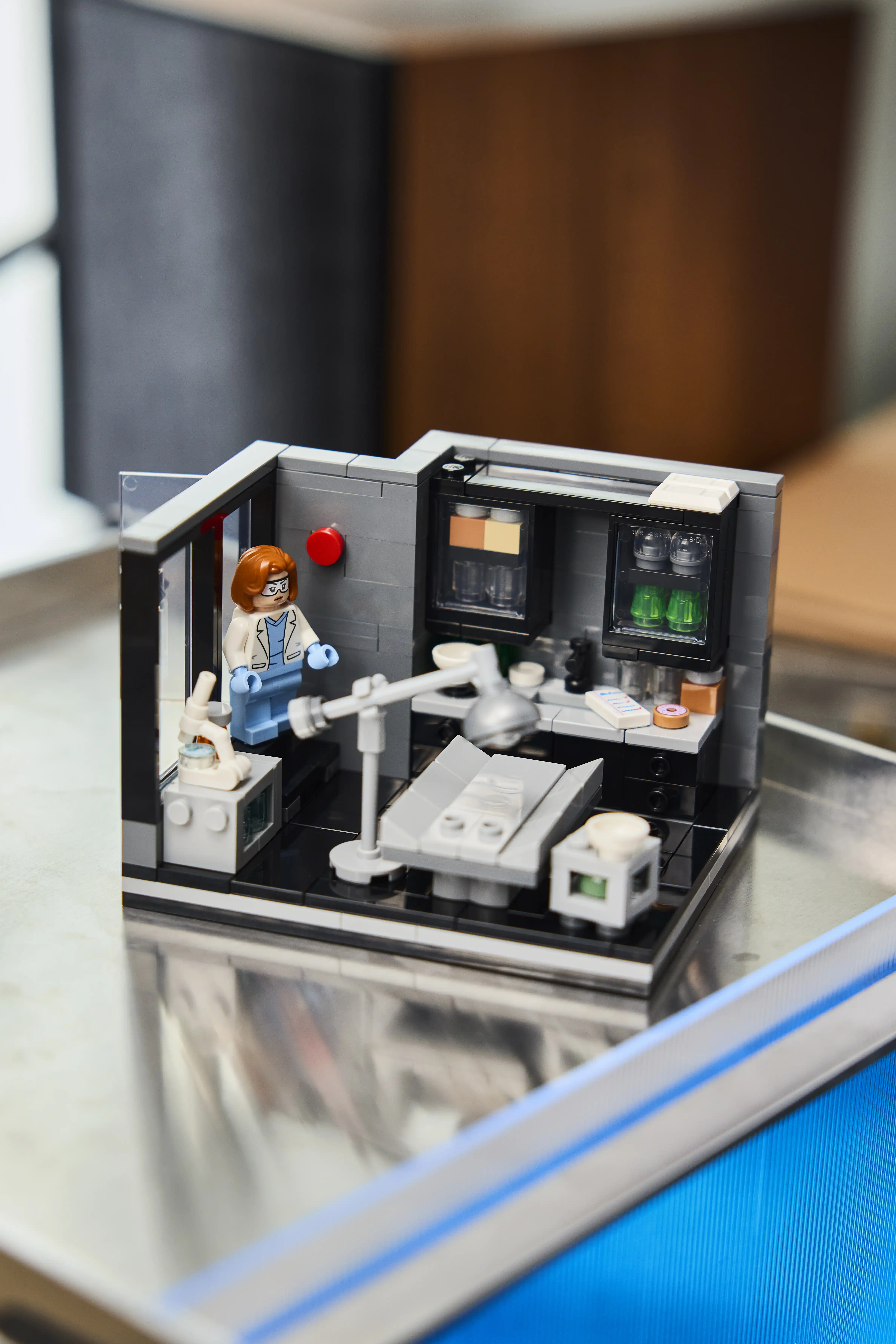 Zdjecie zestawu LEGO 40896 Inne The X-Files: Laboratorium Scully 3