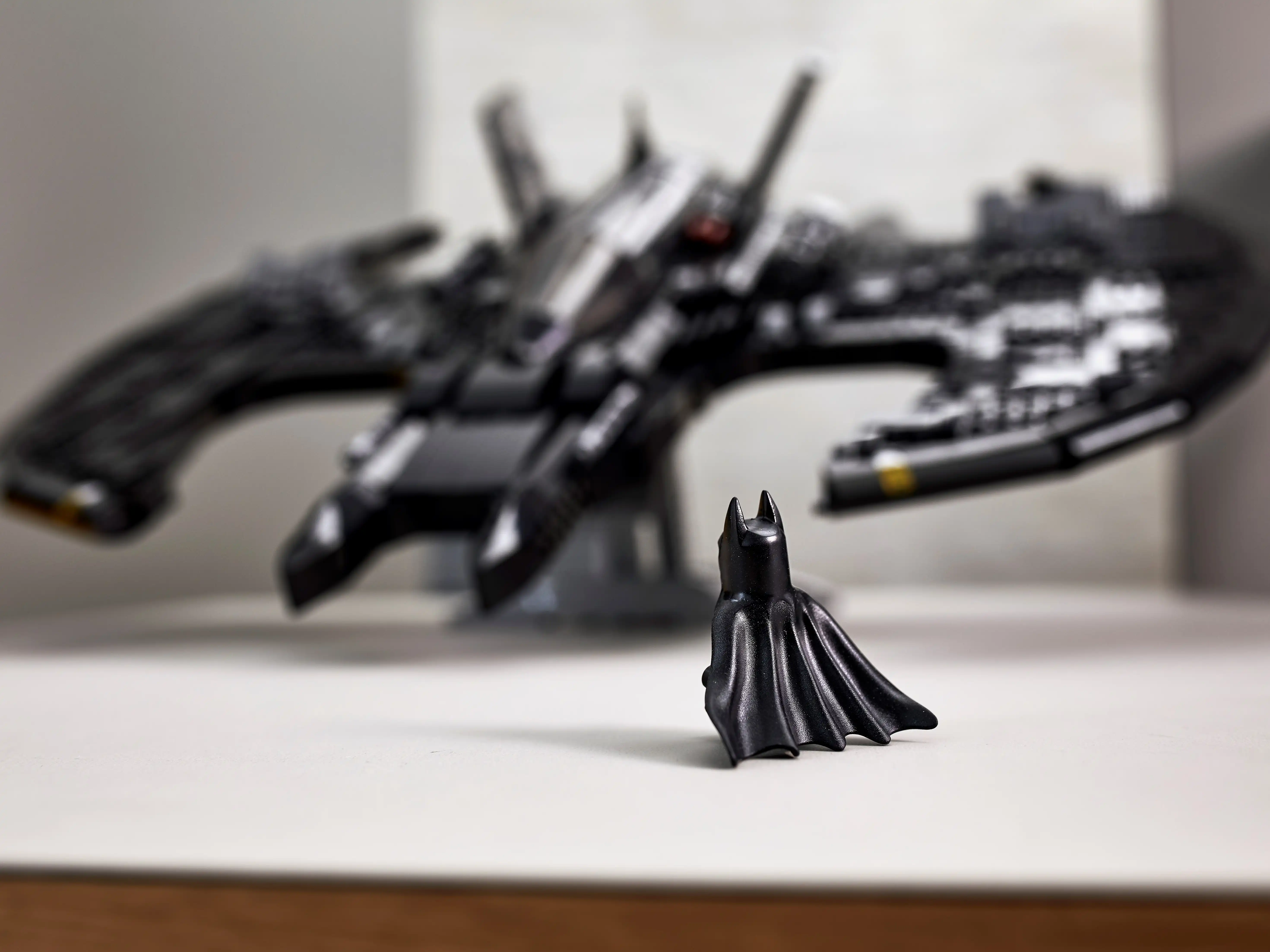 Zdjecie zestawu LEGO 76161 Batman Batwing z 1989 roku​ 3