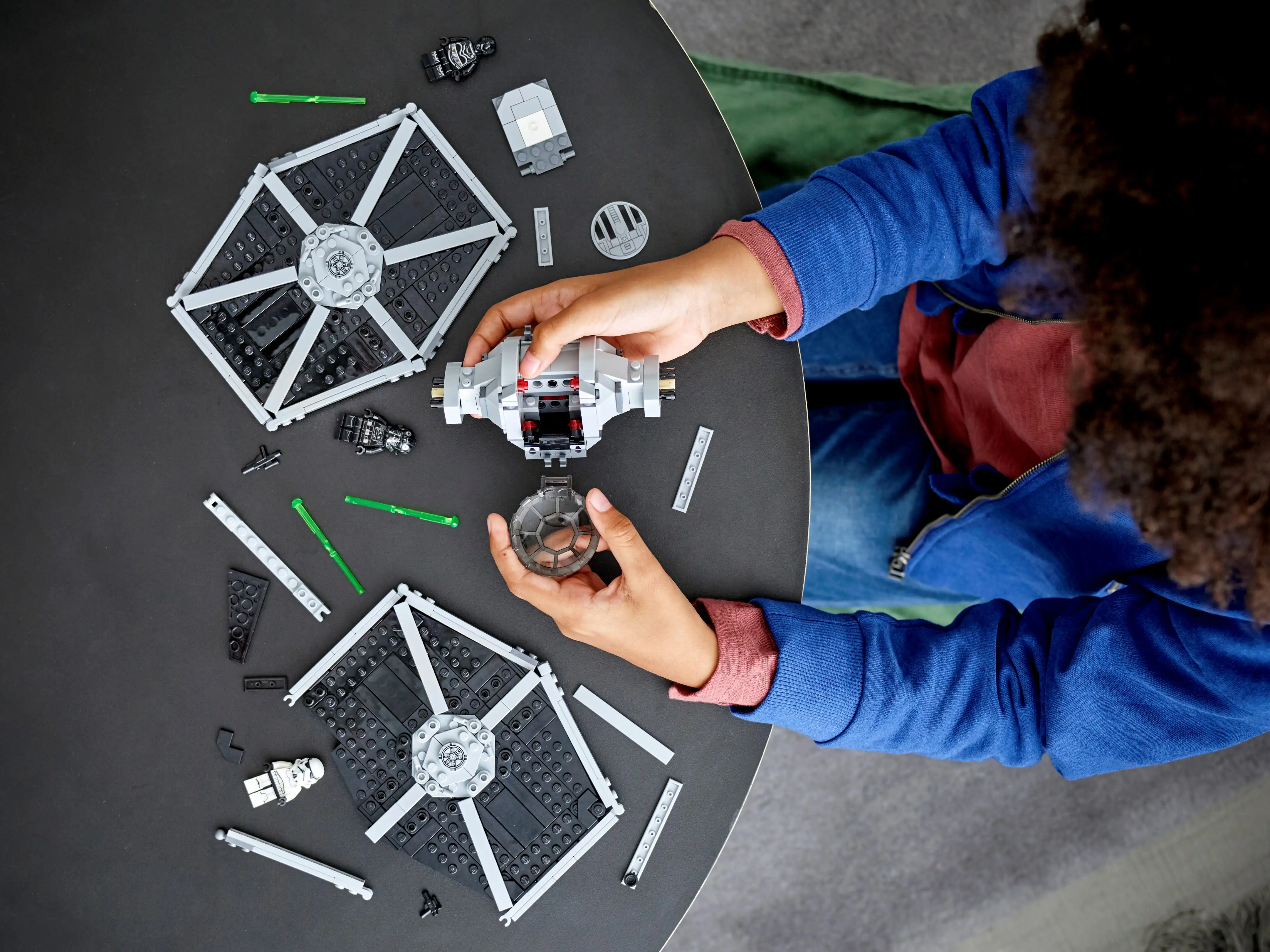 Zdjecie zestawu LEGO 75300 Star Wars Imperialny myśliwiec TIE™ 3