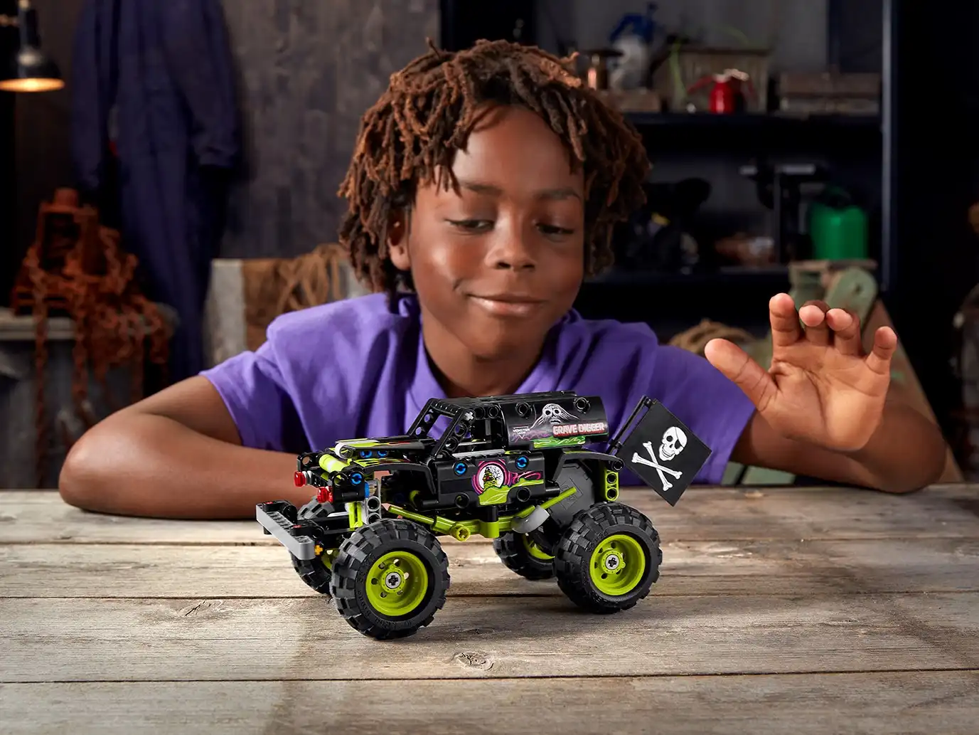 Zdjecie zestawu LEGO 42118 Technic Monster Jam®  Grave Digger® 3